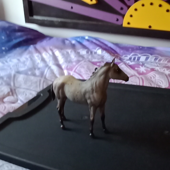 Breyer horse - Picture 4 of 4